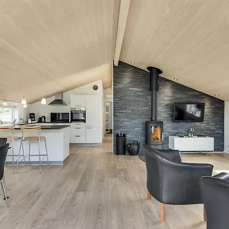Lav - 3-8km From The Sea By Interhome Feriehus Tagholm